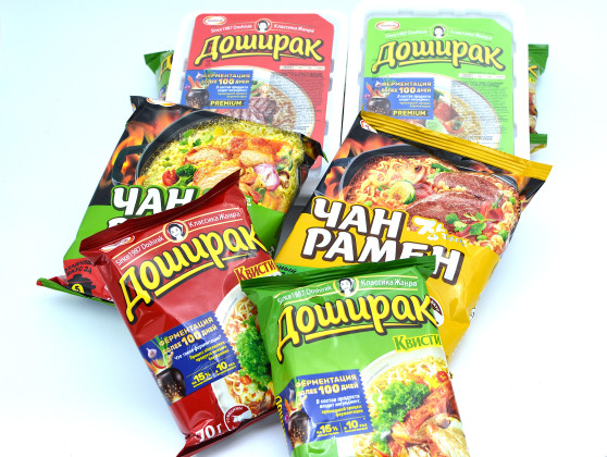Доширак лоток  Курица  90гр *24шт